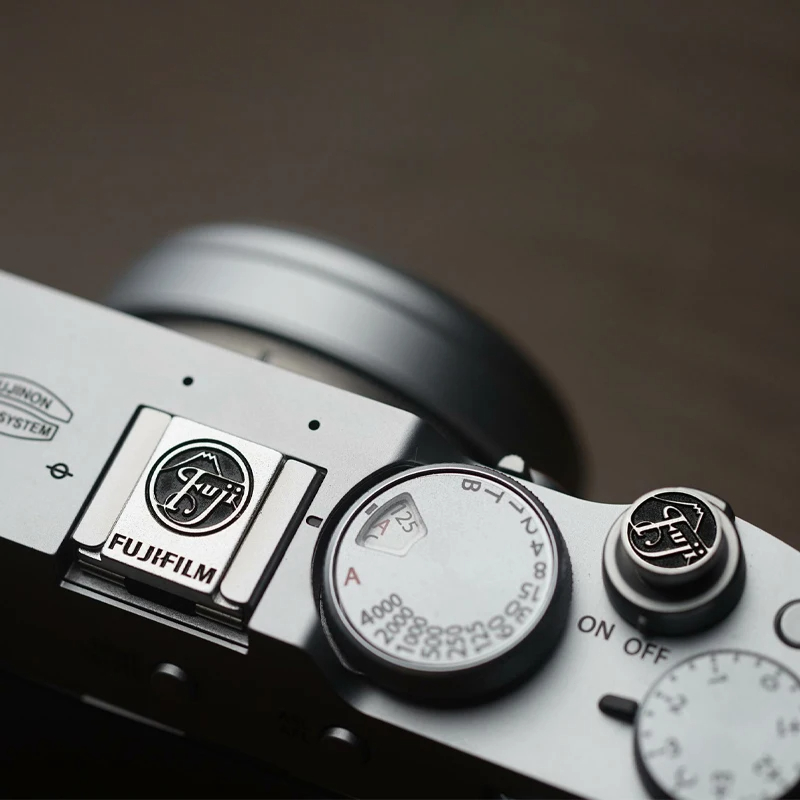Металлическая заглушка горячег – обзор и цена Canon Camera Eos R50